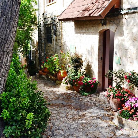 Palacio Domain - Stylish European Luxury Boutique Hotel صفد المظهر الخارجي الصورة