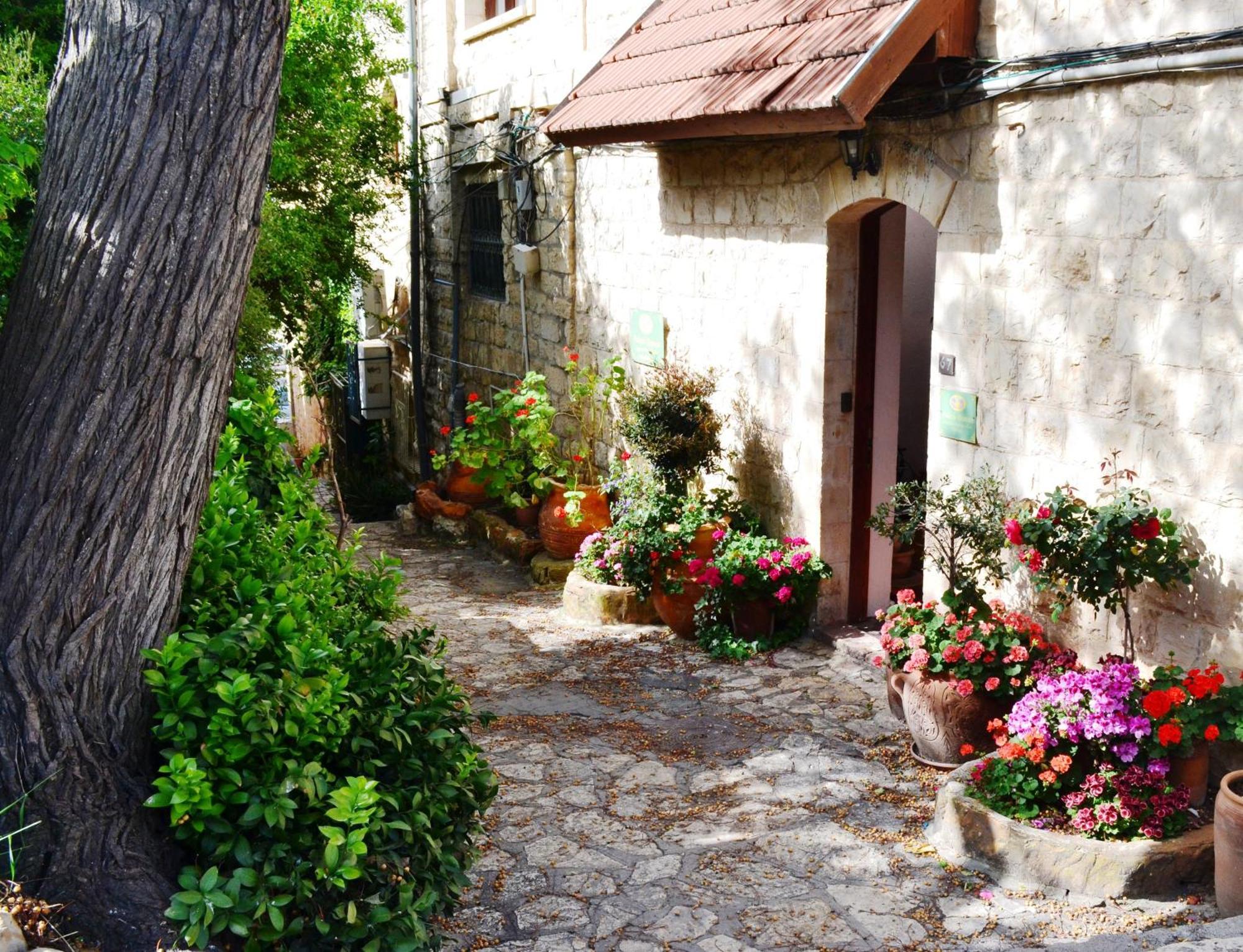 Palacio Domain - Stylish European Luxury Boutique Hotel صفد المظهر الخارجي الصورة